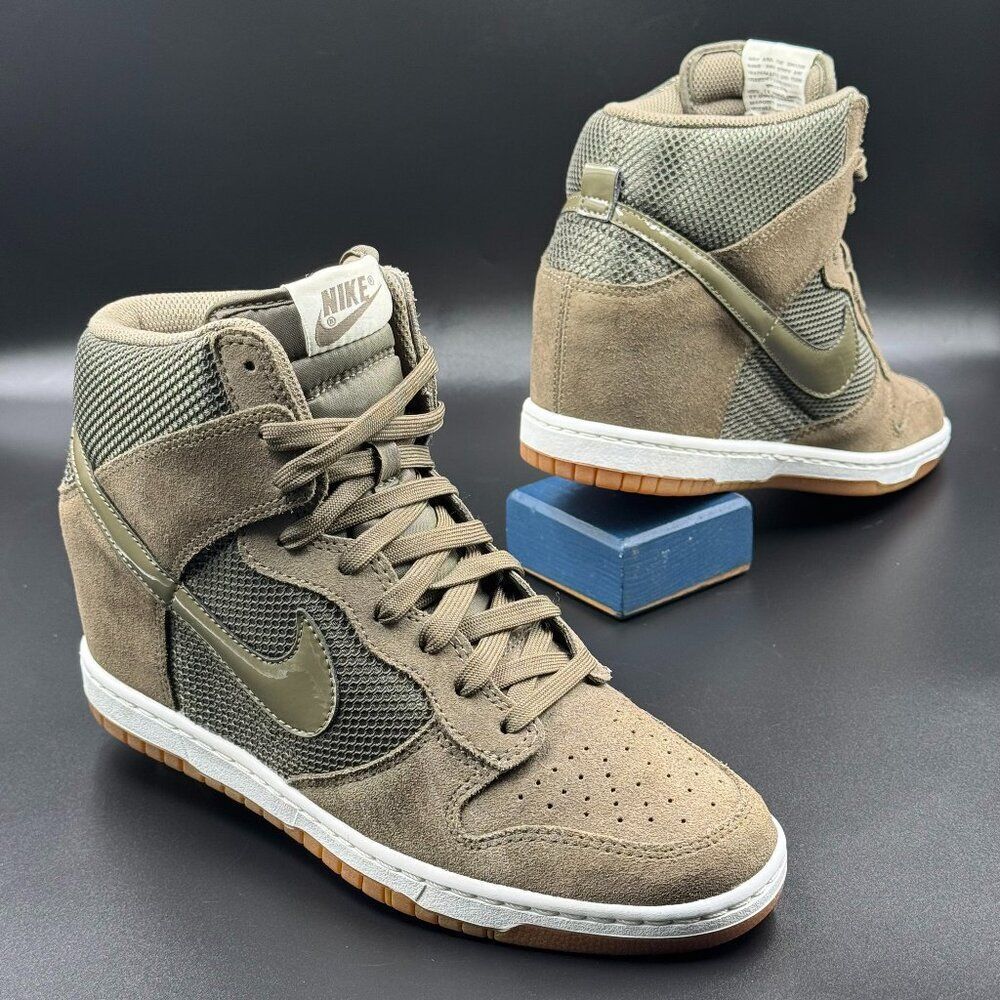 Wmns Nike Dunk Sky High Wedge 'Tarp Green Gum'
